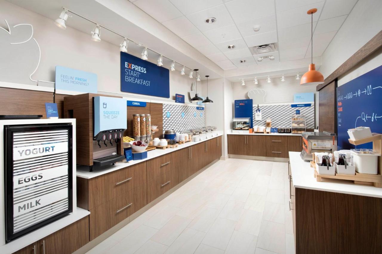 Holiday Inn Express Holly Springs - Raleigh Area By Ihg المظهر الخارجي الصورة