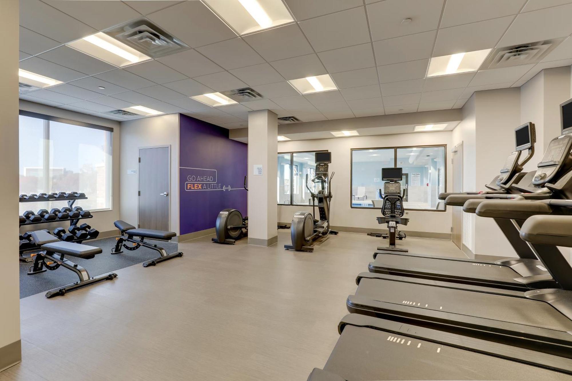 Holiday Inn Express Holly Springs - Raleigh Area By Ihg المظهر الخارجي الصورة